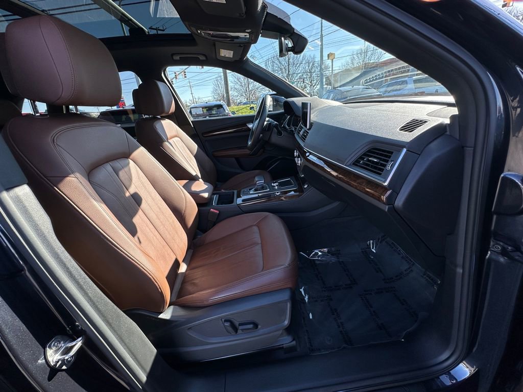 Used 2020 Audi Q5 2.0T Premium Plus w/ Premium Plus Package AWD/4WD image 28