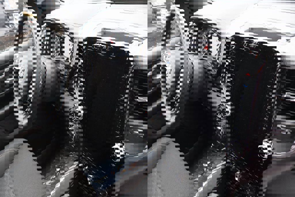 Used 2025 RAM 1500 Big Horn image 10