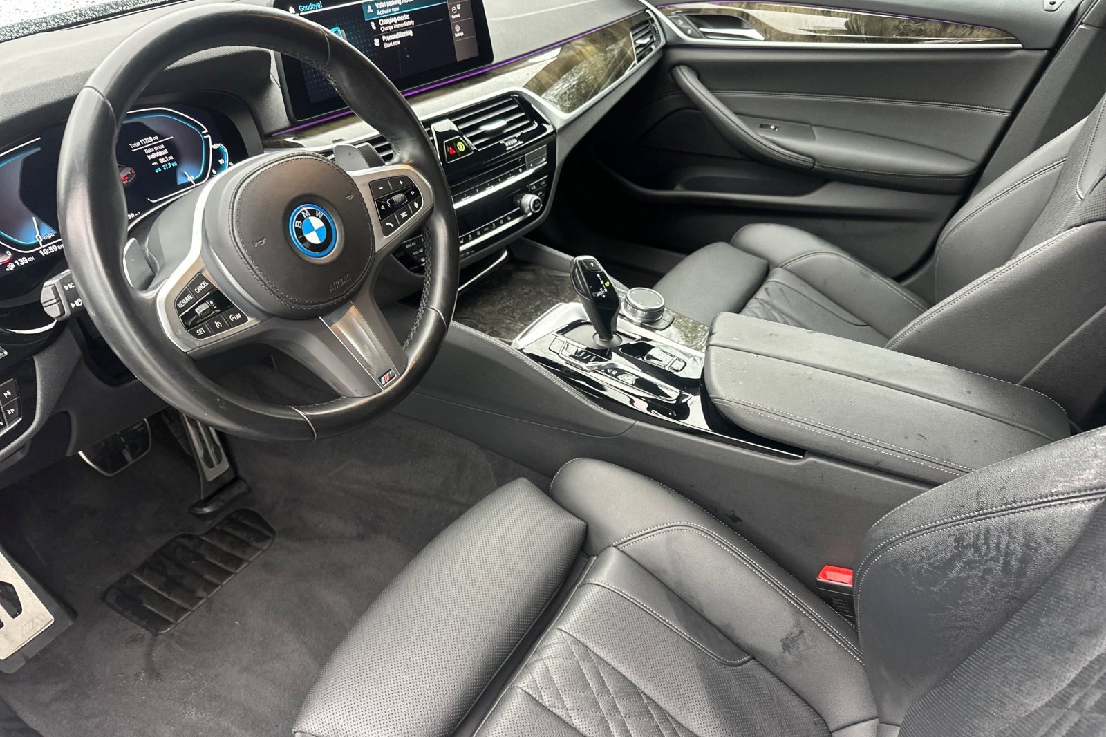 Certified 2023 BMW 530e w/ M Sport Package image 11