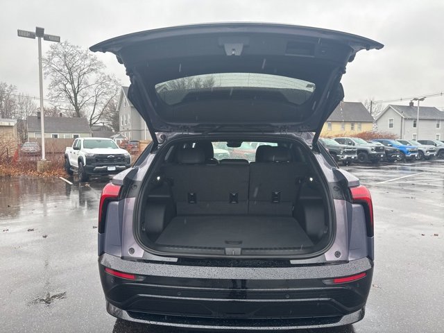 Used 2024 Chevrolet Blazer EV RS image 17