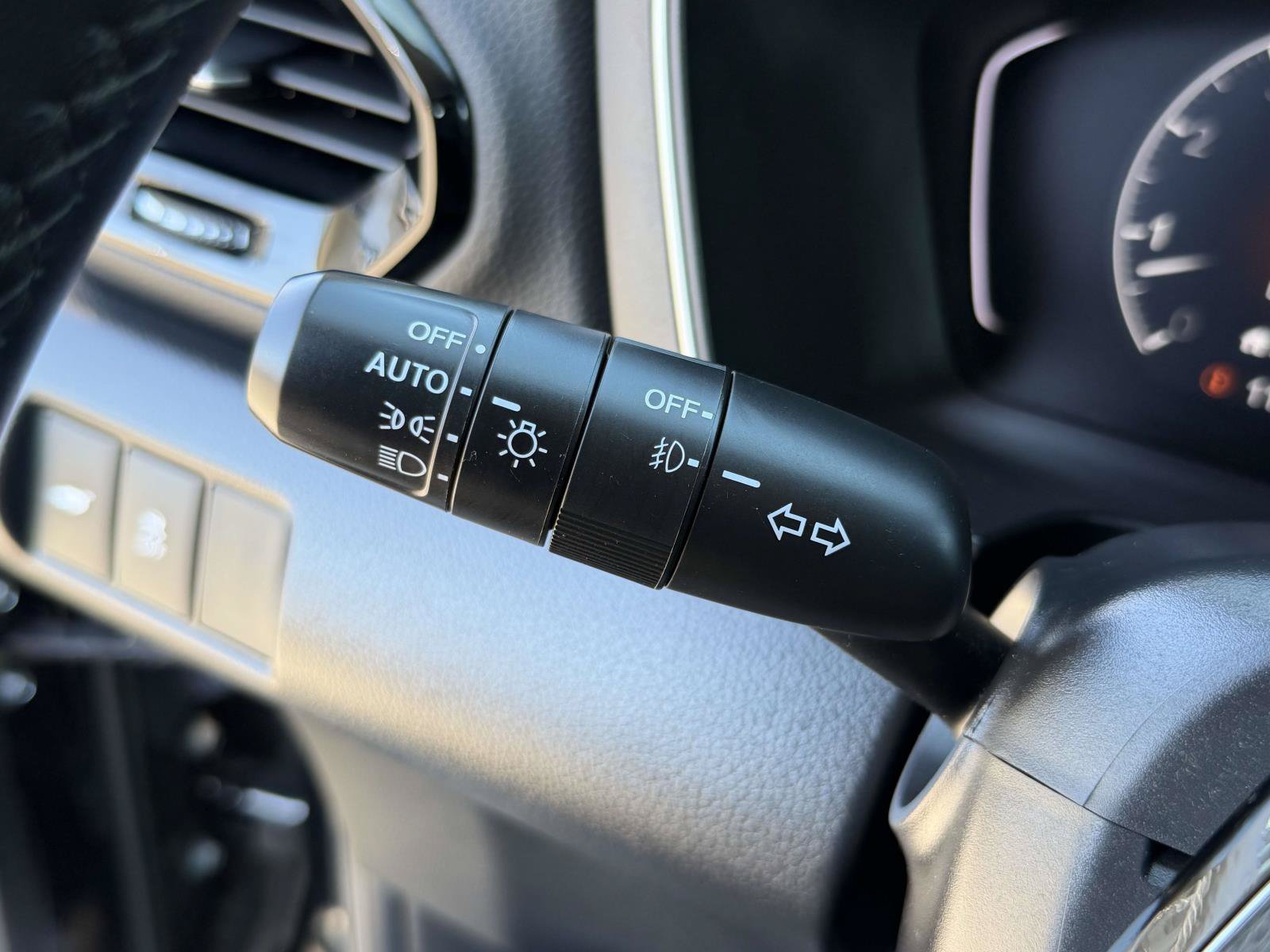 Used 2024 Honda Pilot Touring image 20