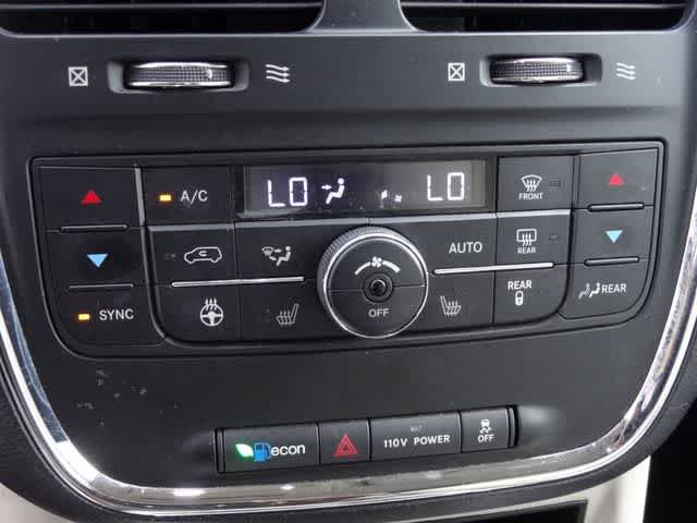 Used 2012 Dodge Grand Caravan Crew w/ Safety Sphere Group FWD image 32
