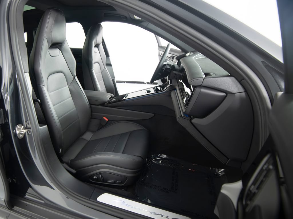 New 2026 Porsche Panamera 4 AWD/4WD image 35