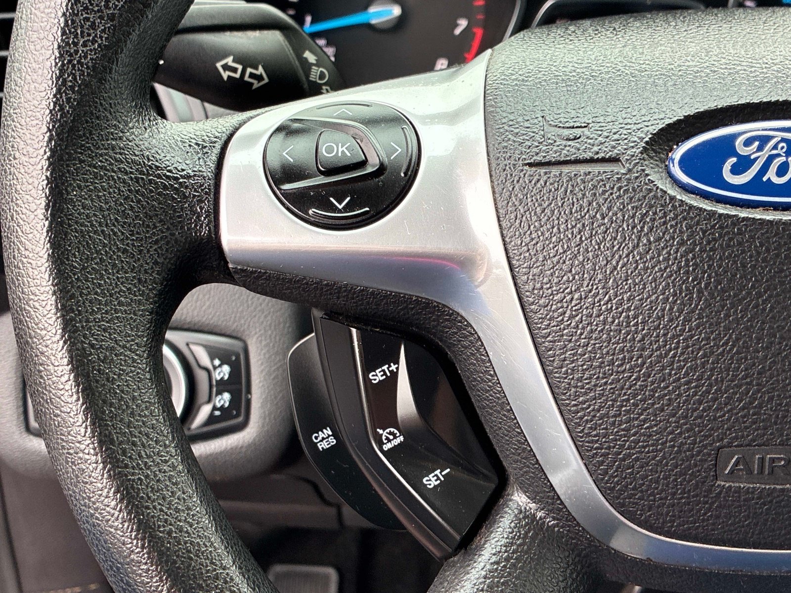 Used 2016 Ford Escape SE AWD/4WD image 23