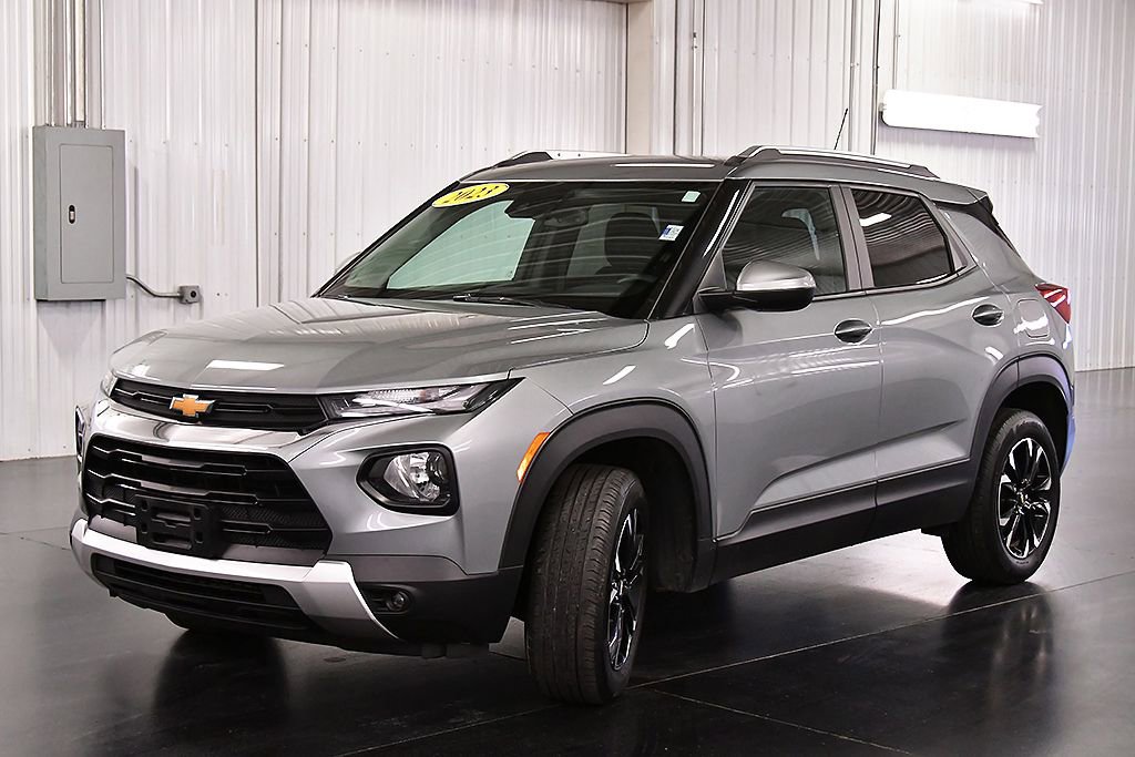 Used 2023 Chevrolet TrailBlazer LT w/ Convenience Package image 3