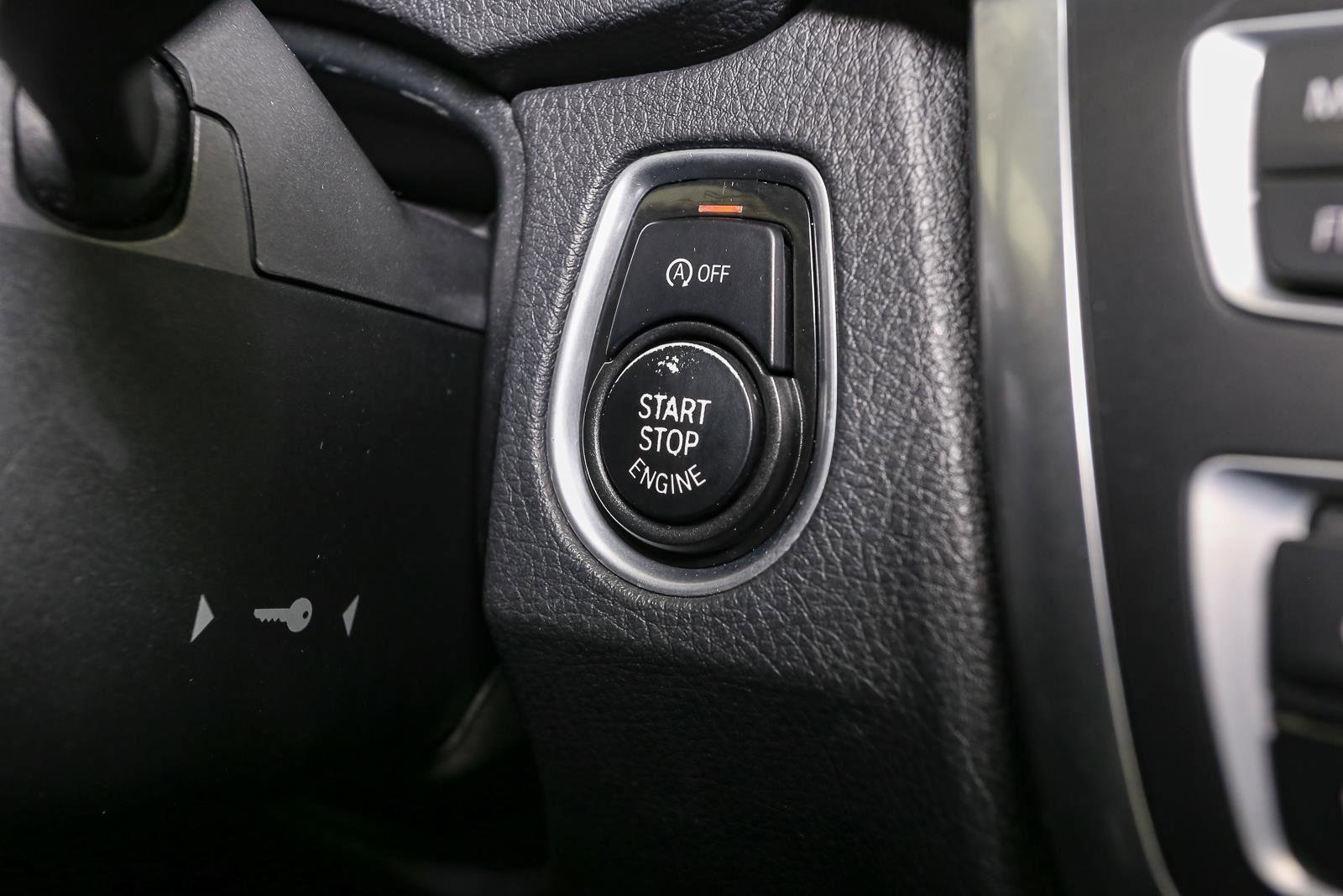 Used 2014 BMW 328i xDrive Sedan image 30