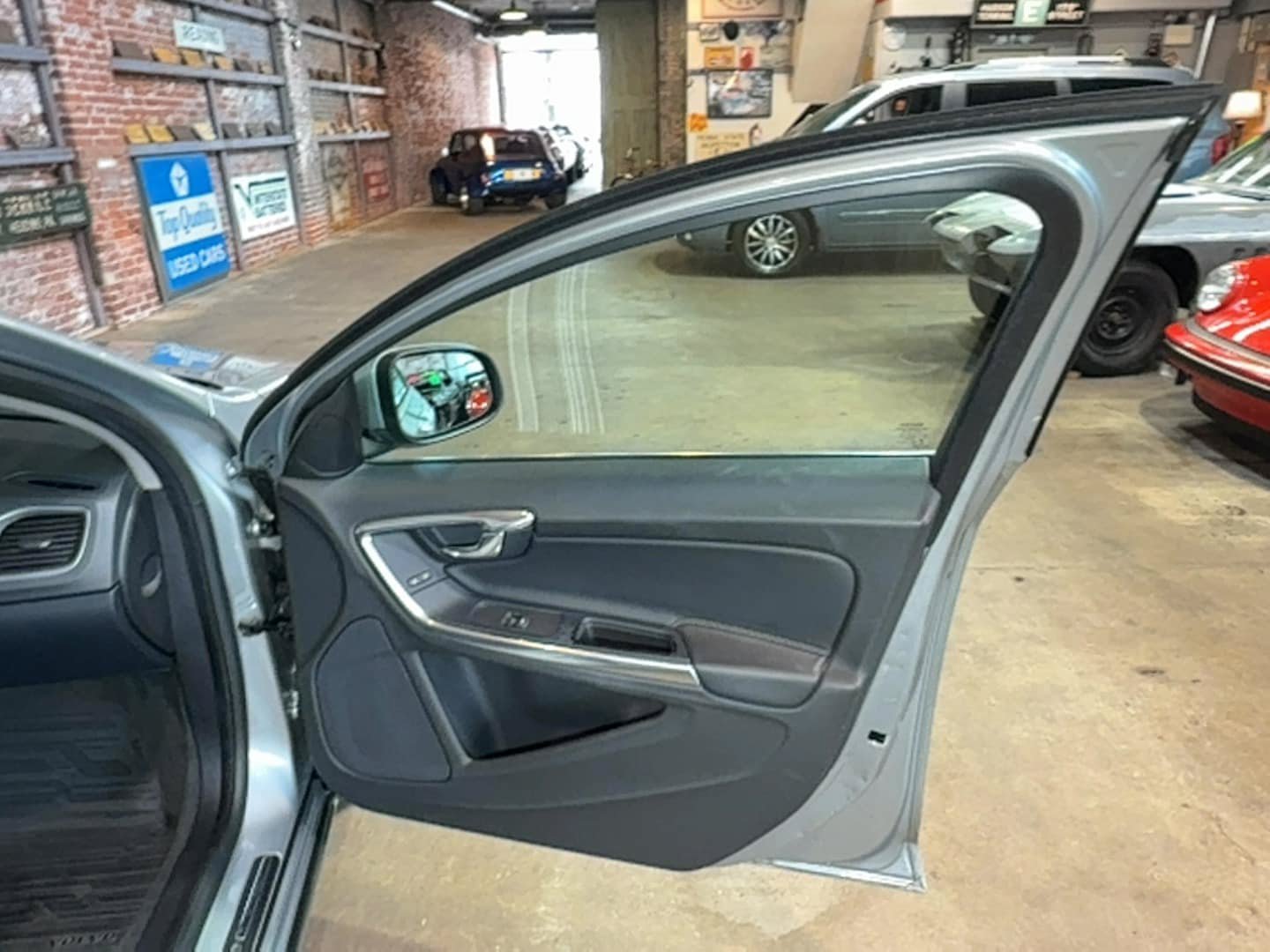 Used 2013 Volvo S60 T5 AWD/4WD image 68