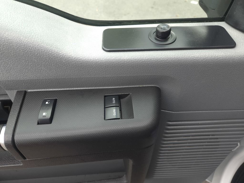 Used 2015 Ford F350 XL w/ Power Equipment Group image 13