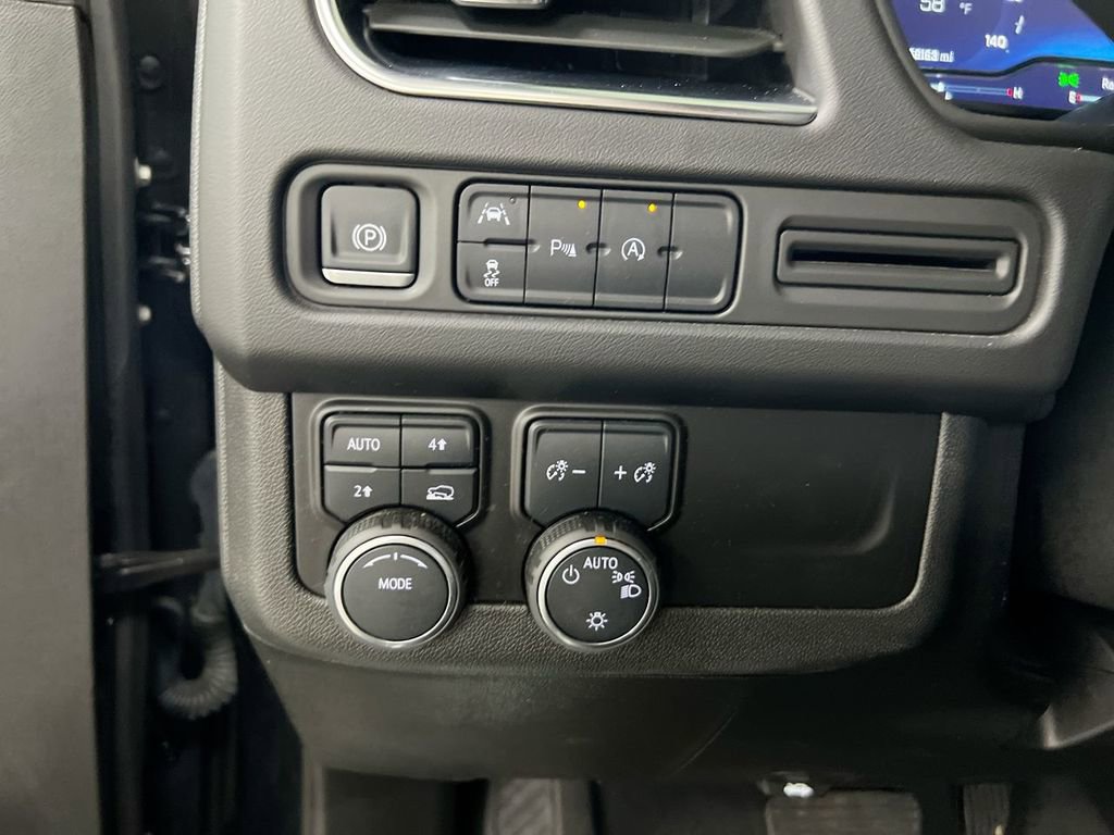 Used 2024 Chevrolet Tahoe LT image 18