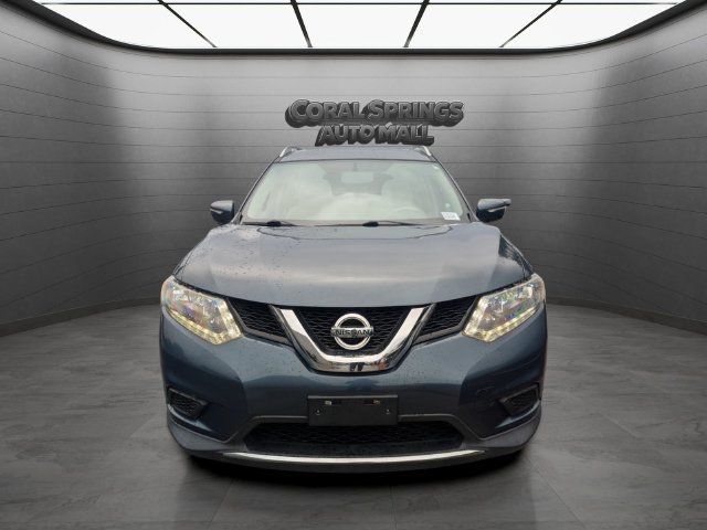 Used 2014 Nissan Rogue SV AWD/4WD image 2