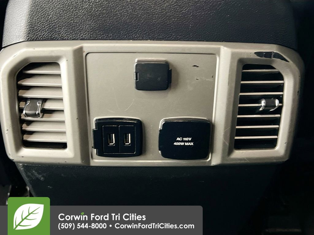 Used 2017 Ford F350 Lariat w/ Lariat Value Package image 27