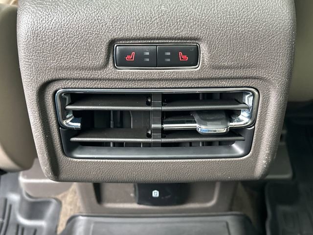 Used 2022 Lincoln Corsair AWD w/ Premium Package image 20