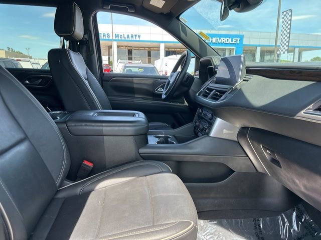 Used 2024 Chevrolet Suburban Premier image 34