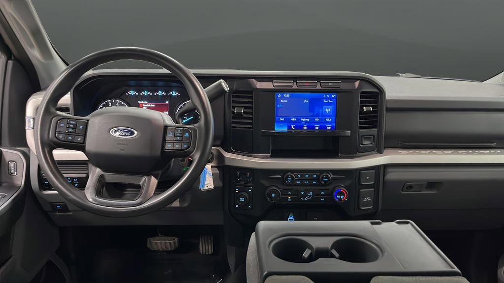 Used 2023 Ford F250 XLT image 11