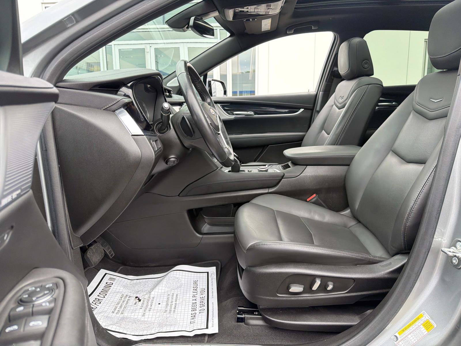Certified 2024 Cadillac XT5 Premium Luxury AWD/4WD image 10