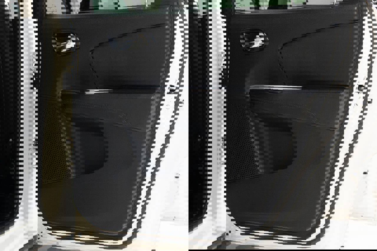 Used 2020 Dodge Journey SE w/ SE Popular Equipment Group FWD image 20