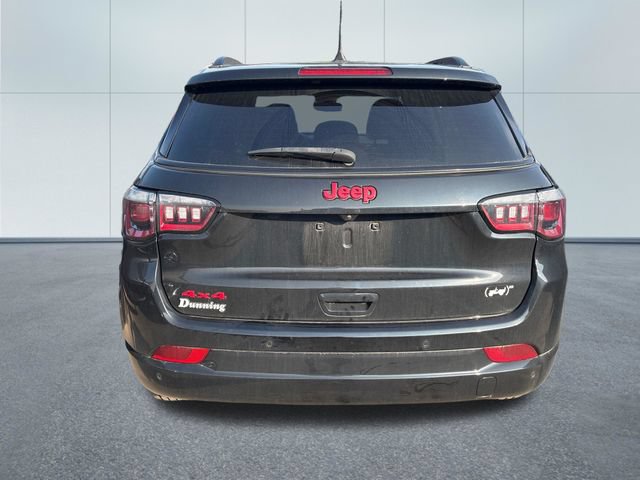 Used 2023 Jeep Compass Limited AWD/4WD image 3