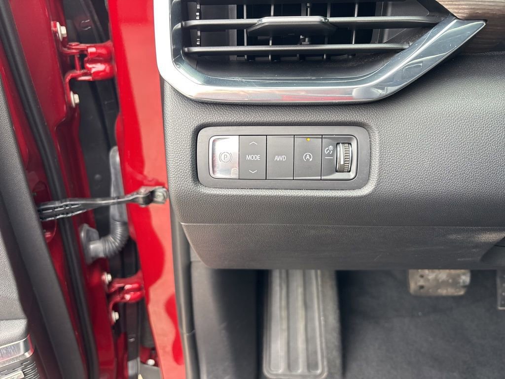 Used 2025 GMC Acadia Denali image 36