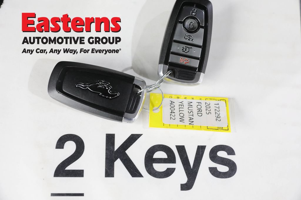 Used 2025 Ford Mustang Mach-E Premium AWD/4WD image 27