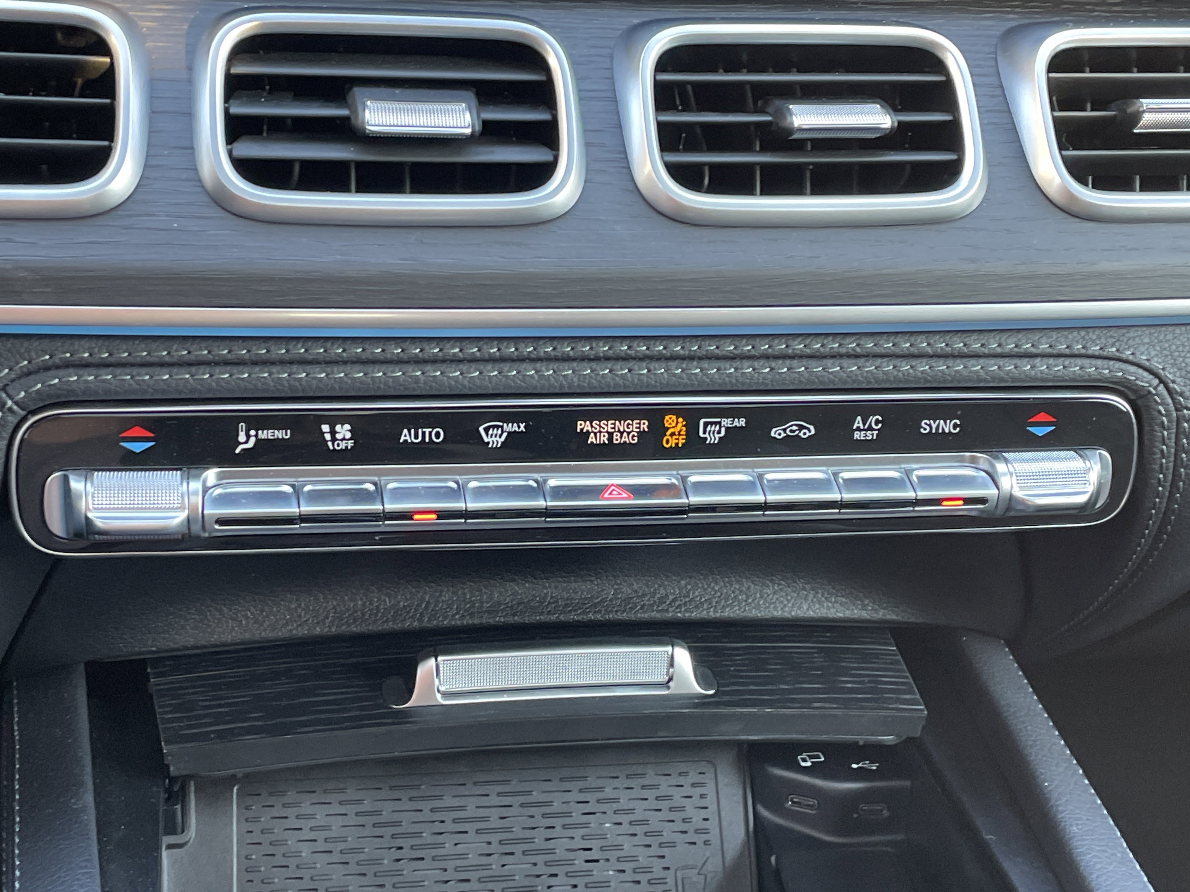 Certified 2023 Mercedes-Benz GLE 53 AMG 4MATIC image 33