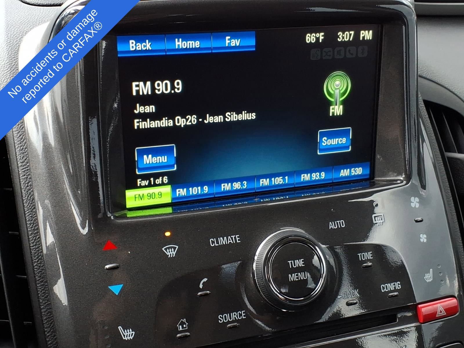 Used 2014 Chevrolet Volt FWD image 23