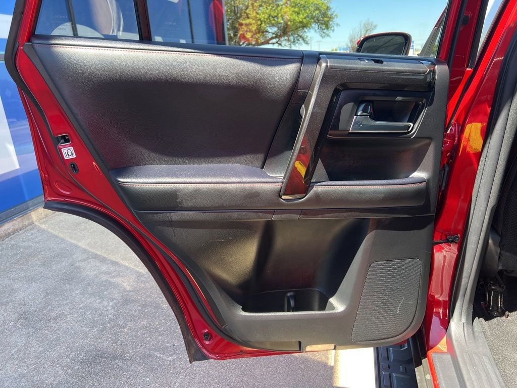 Used 2024 Toyota 4Runner TRD Off-Road image 18