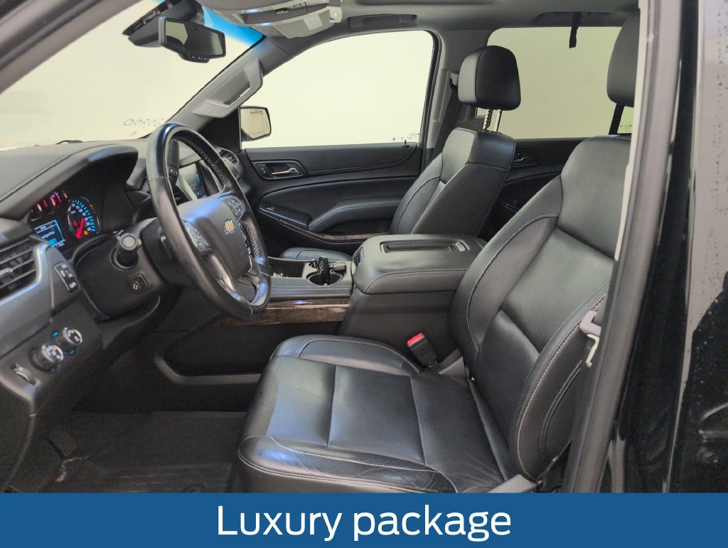 Used 2019 Chevrolet Tahoe LT w/ RST Edition AWD/4WD image 4