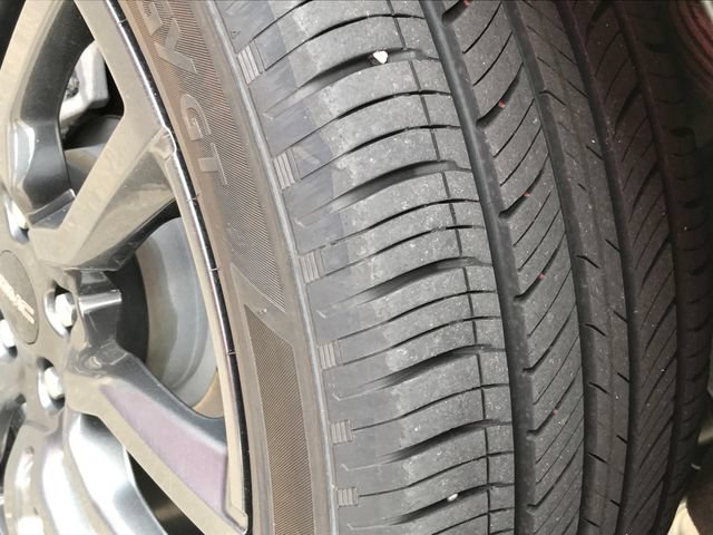 Certified 2024 GMC Terrain Denali w/ Black Diamond Edition AWD/4WD image 14