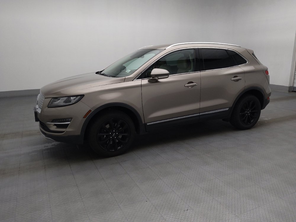 Used 2019 Lincoln MKC Select w/ Select Plus Package AWD/4WD image 2
