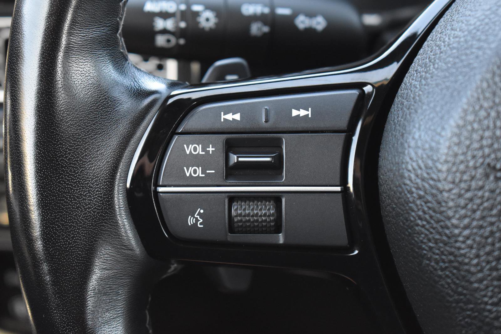 Used 2024 Honda Civic Sport Touring image 6