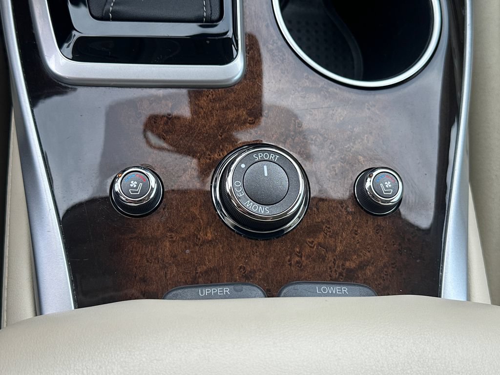 Used 2019 INFINITI QX60 Luxe w/ Sensory Package AWD/4WD image 29
