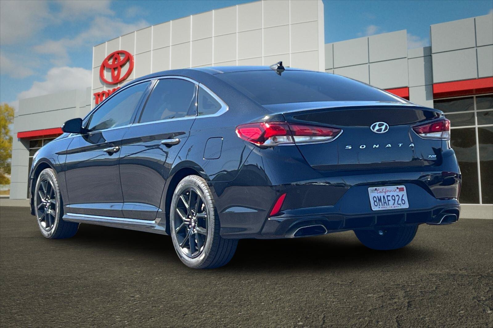 Used 2019 Hyundai Sonata Limited FWD image 5