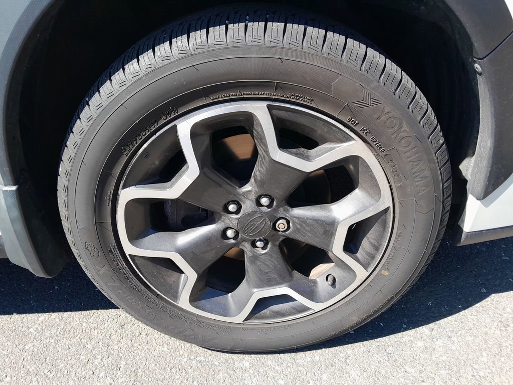 Used 2014 Subaru Crosstrek 2.0i Premium w/ Moonroof Package image 38