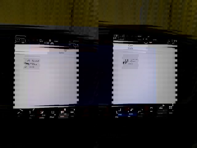 New 2026 Chrysler Pacifica Select image 32