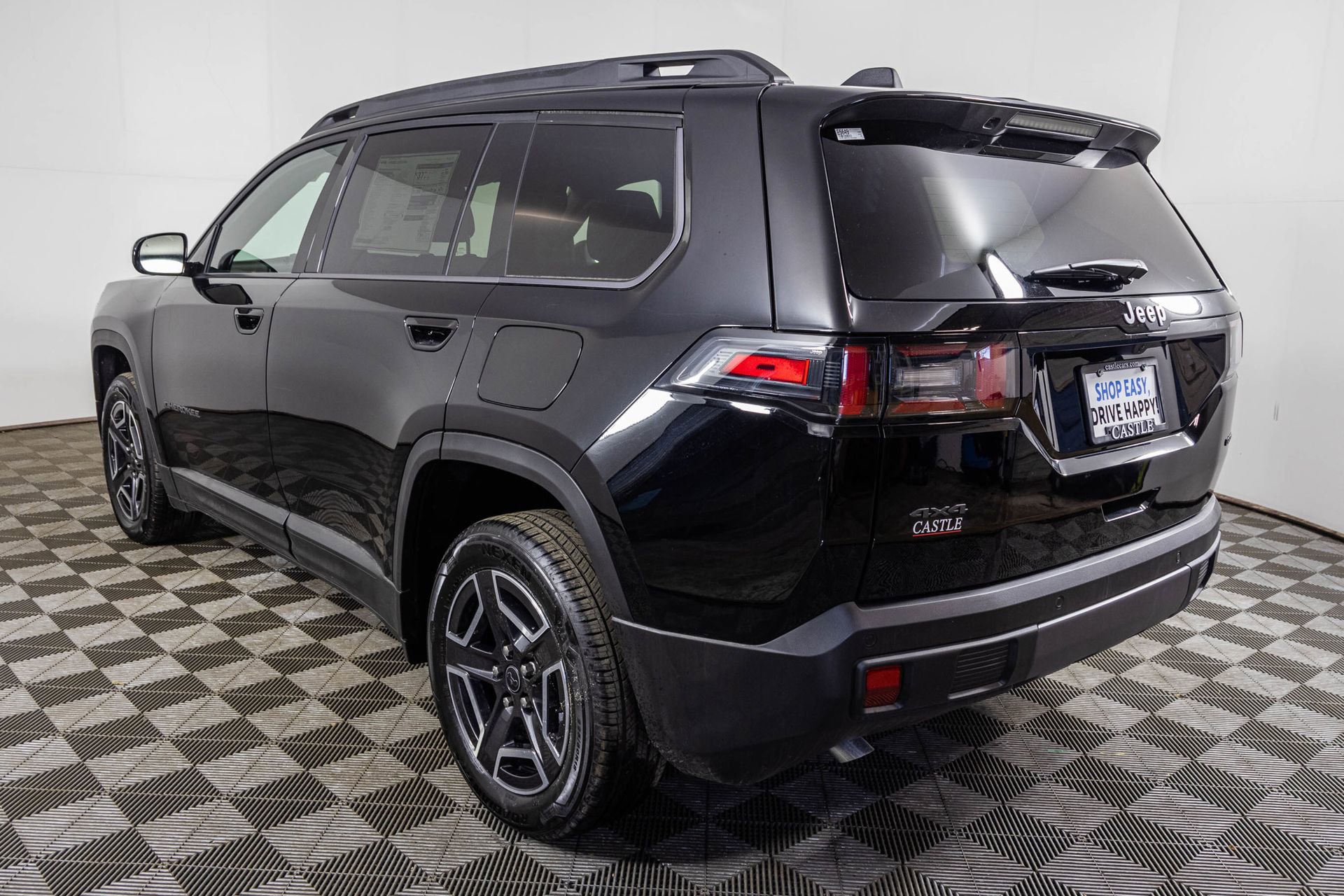 New 2026 Jeep Cherokee Laredo image 17