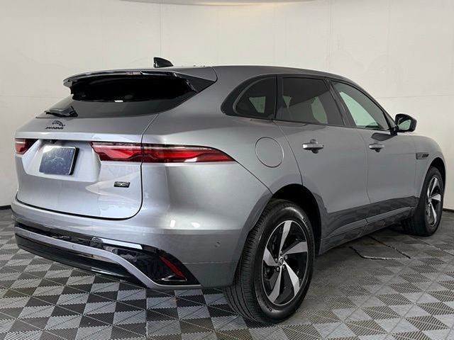 New 2026 Jaguar F-PACE R-Dynamic S image 8