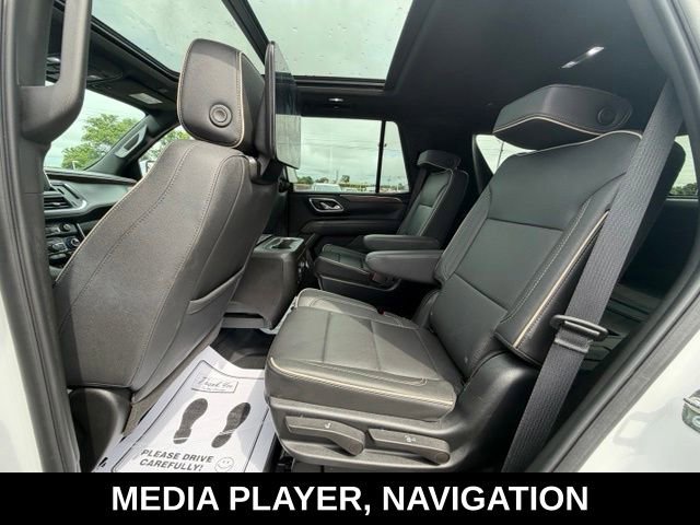 Used 2023 Chevrolet Tahoe Premier w/ Advanced Technology Package AWD/4WD image 3