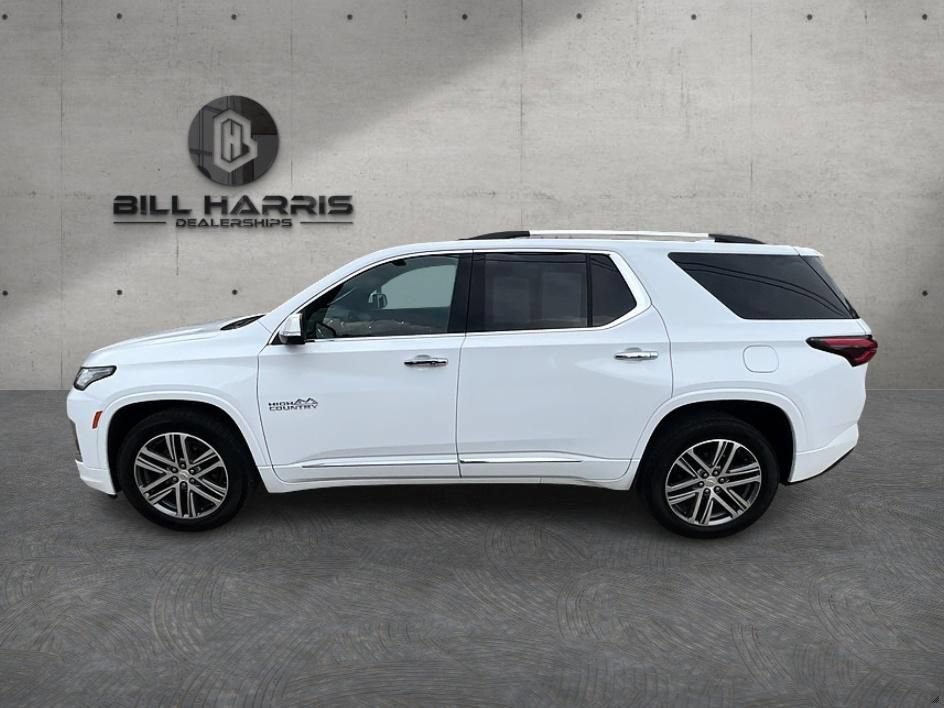 Used 2023 Chevrolet Traverse High Country AWD/4WD image 10