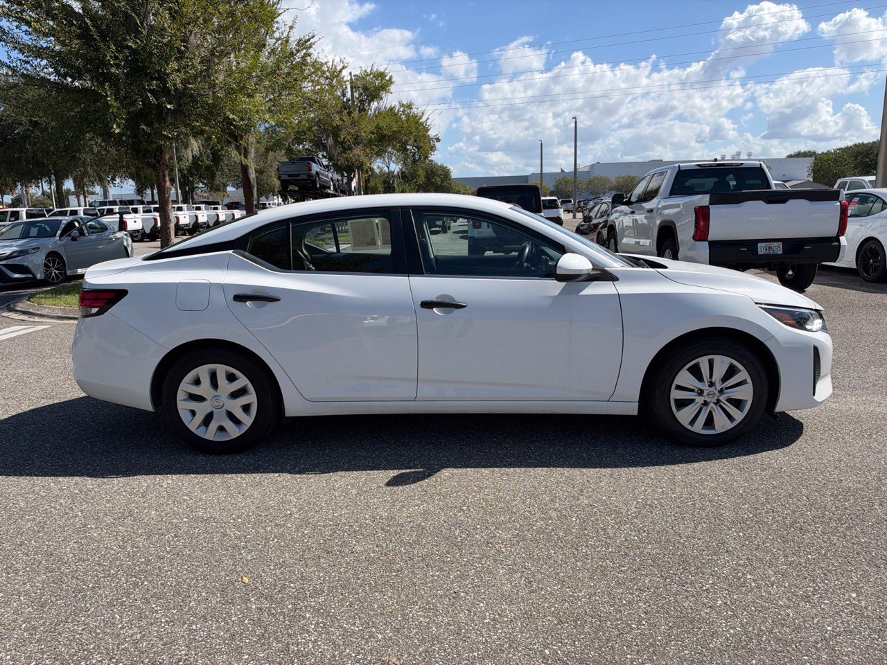 Used 2025 Nissan Sentra S FWD image 4