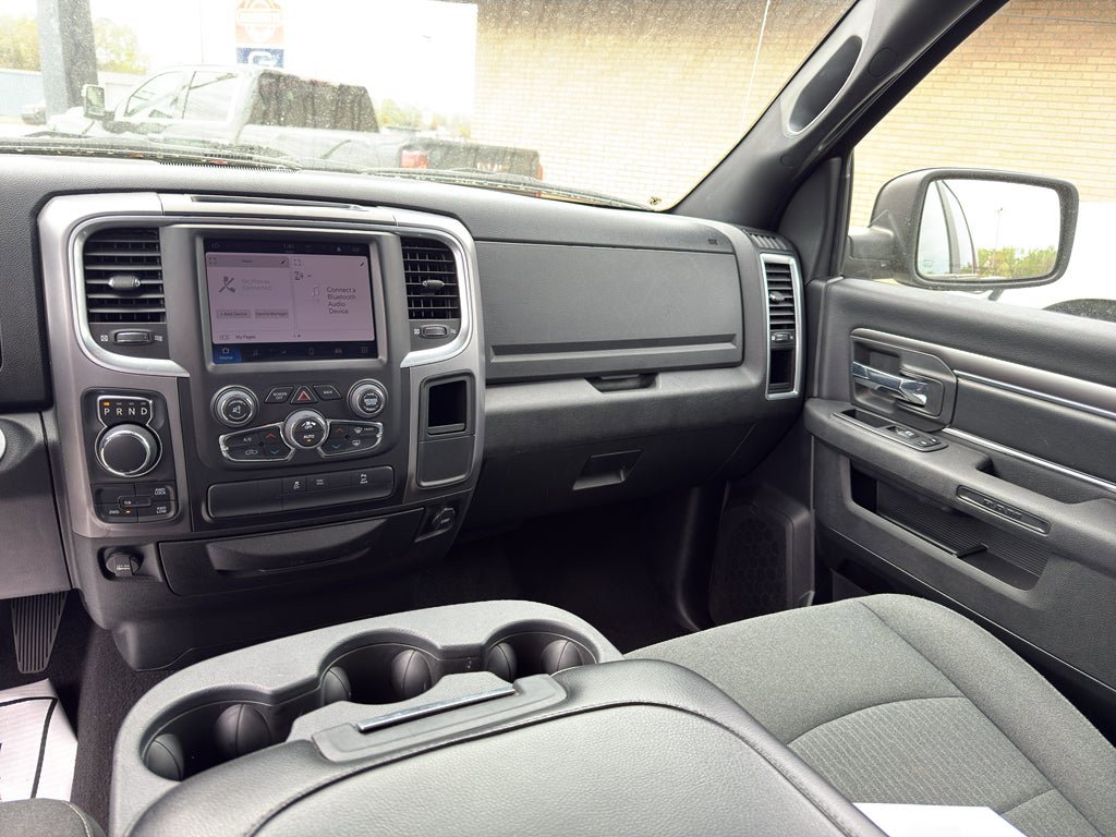 Used 2022 RAM 1500 Classic Warlock w/ Electronics Group AWD/4WD image 25