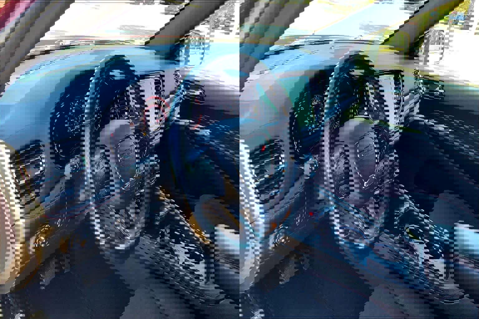 Used 2023 Dodge Durango GT image 16