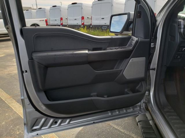 New 2025 Ford F150 Lariat w/ Equipment Group 501A Mid image 17