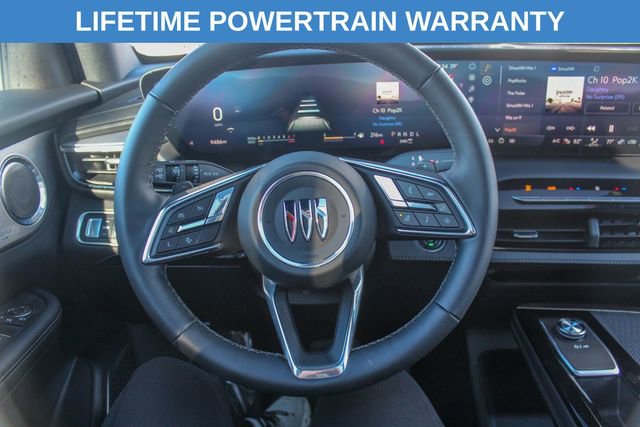 Used 2025 Buick Enclave Avenir w/ Trailering Package, 5000 lbs. image 18