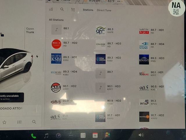 Used 2023 Tesla Model 3 Performance image 13