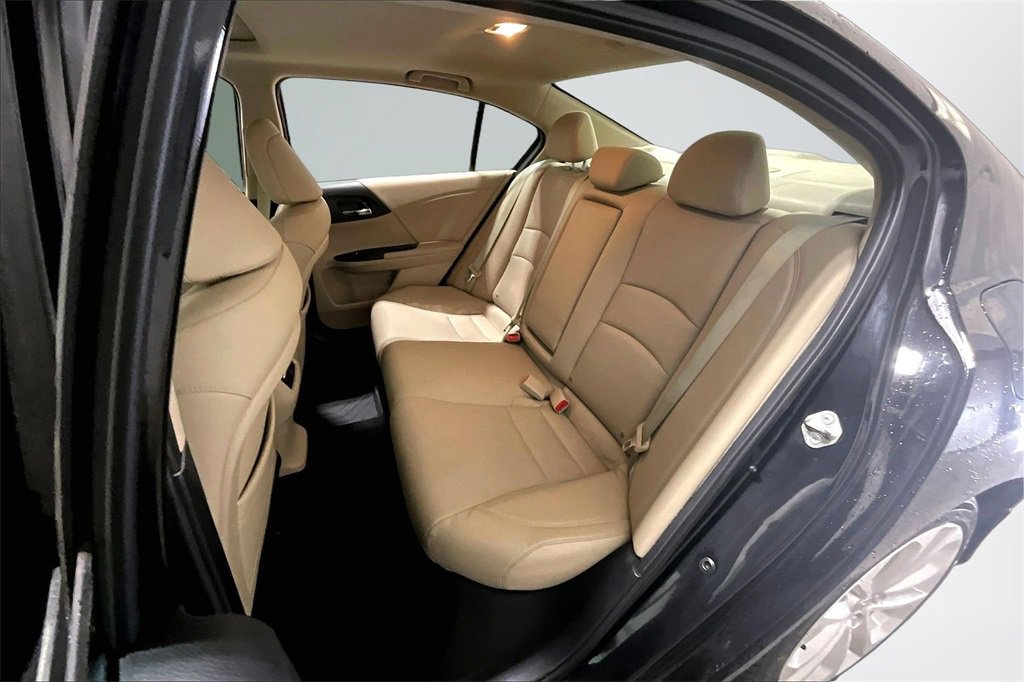 Used 2014 Honda Accord Touring image 22