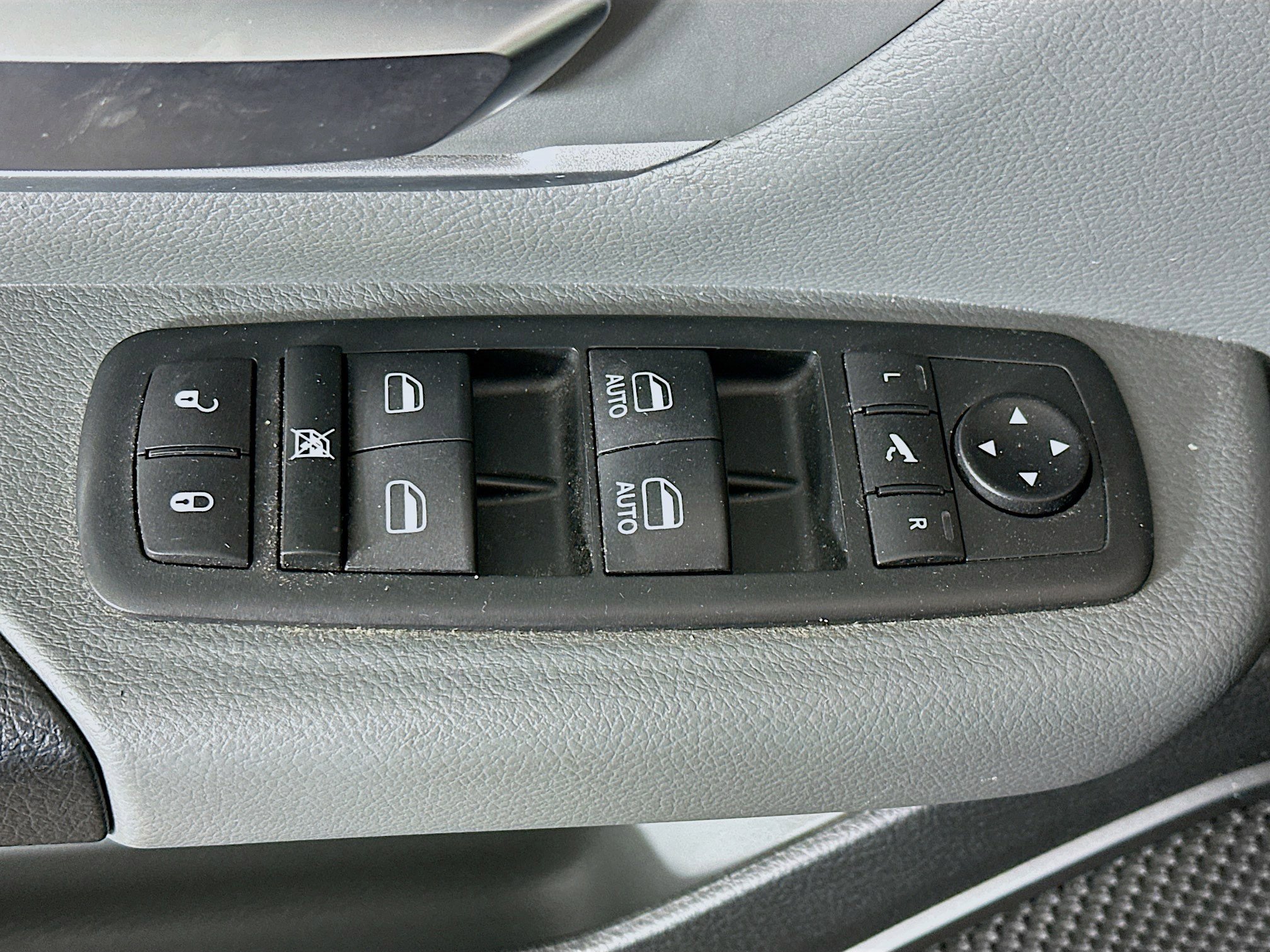 Used 2020 RAM 1500 Big Horn AWD/4WD image 15