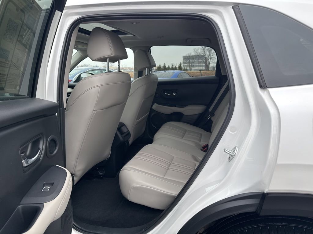 Used 2025 Honda HR-V EX-L image 34