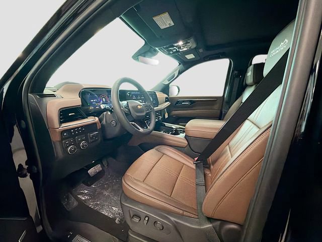 New 2026 Chevrolet Suburban High Country w/ Sun And Tow Package image 26