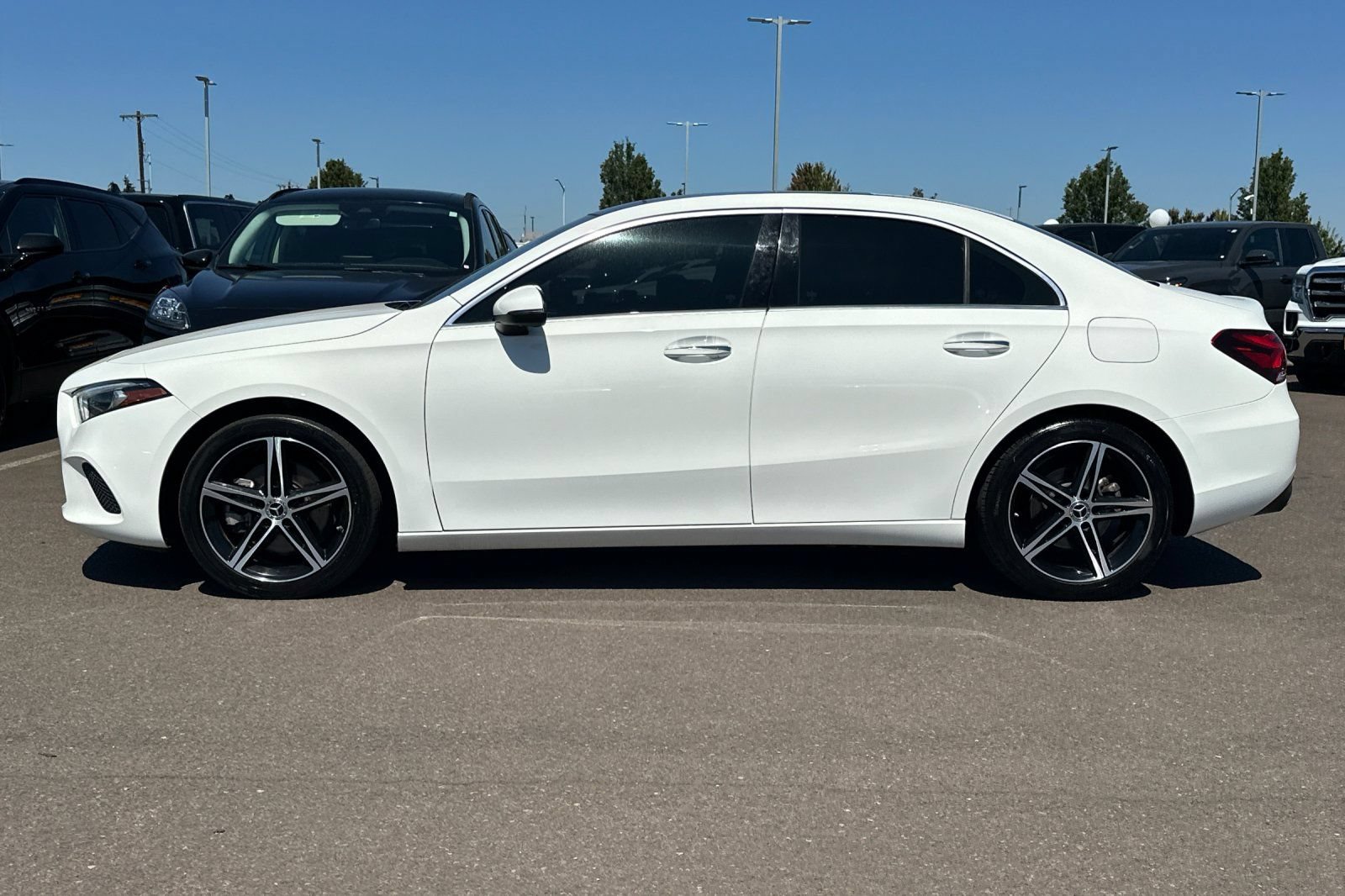 Used 2019 Mercedes-Benz A 220 4MATIC image 5