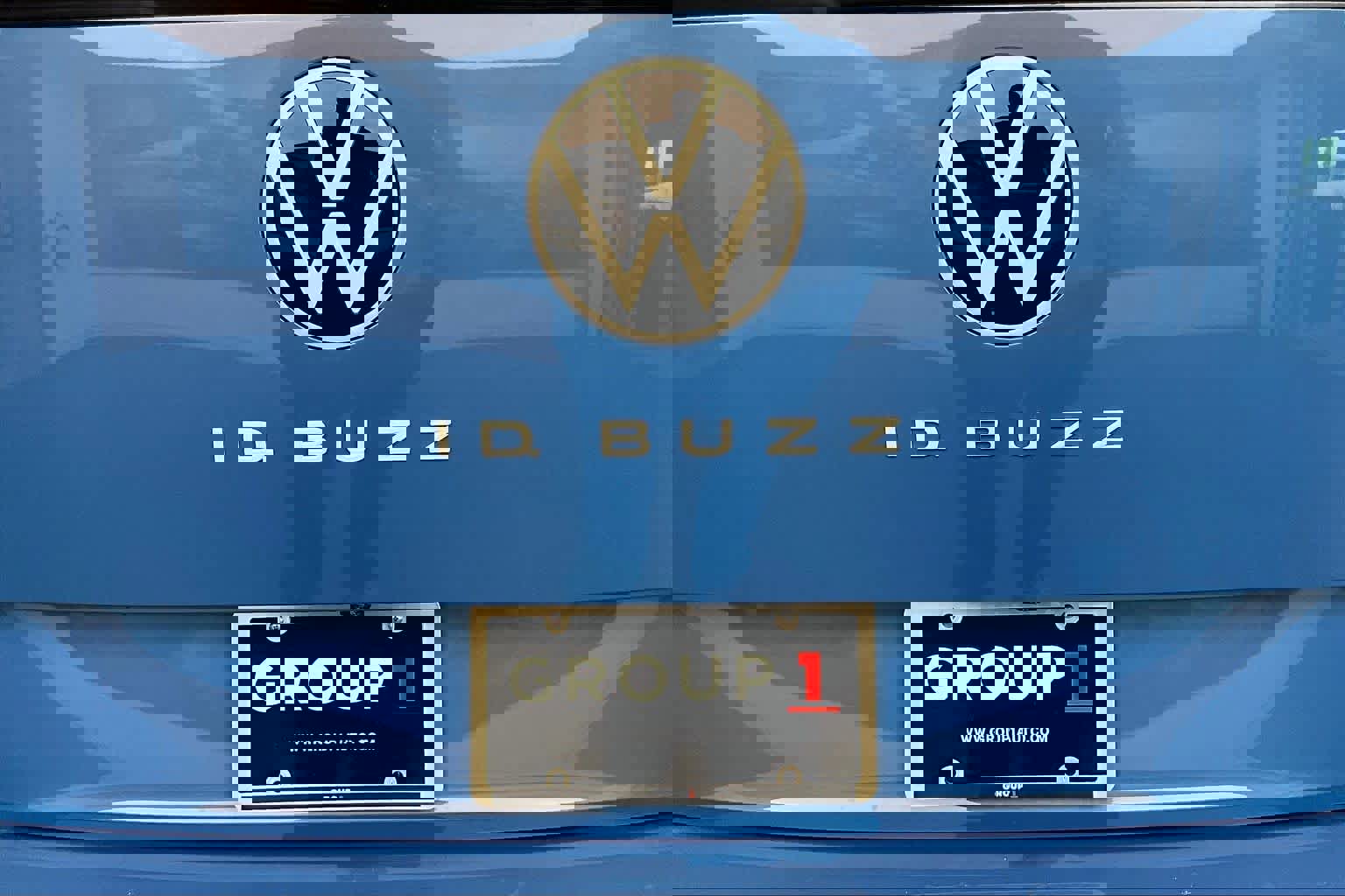 Used 2025 Volkswagen ID. Buzz 1st Edition image 31